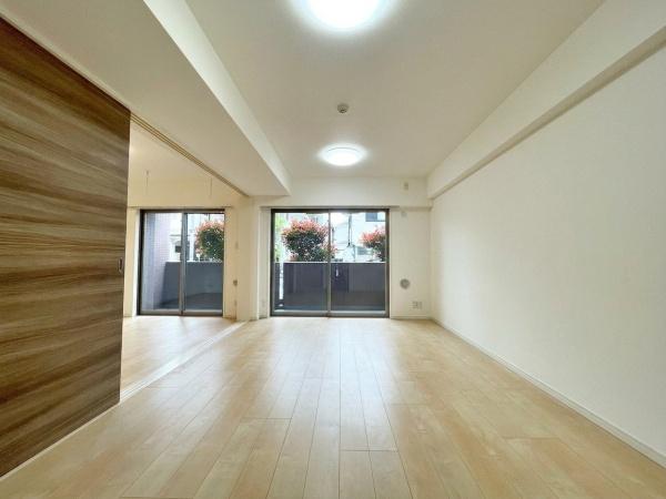 �����s�����q�s�����̒��Ã}���V�����̃��r���O