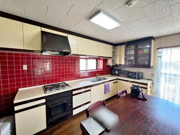 �����s�����q�s�R�c���̒��È�ˌ��ẴL�b�`��