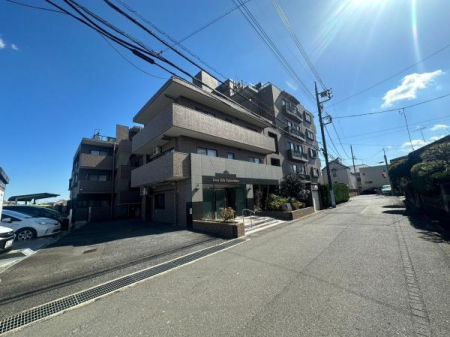 �����s�����q�s�䒬2���ڂ̒��Ã}���V�����̂��̑����n