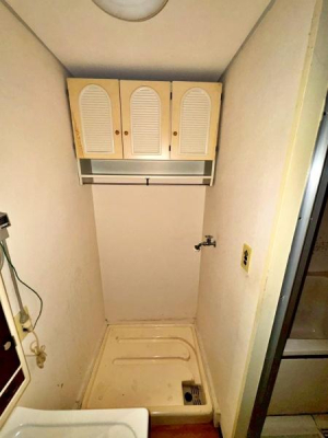 �����s�����q�s���c���̒��Ã}���V�����̐��ʑ�E���ʏ�