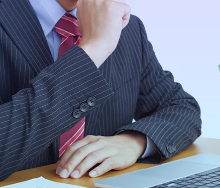 �p�\�R���Ɠd���O�Ɋ��ɕI�����čl����X�[�c�̒j��